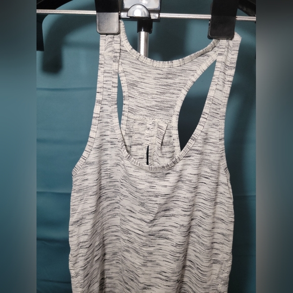 Tank top - Picture 4 of 4